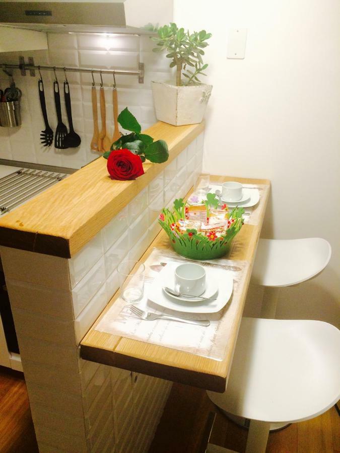 Repubblica One Room Apartment Milan Bagian luar foto